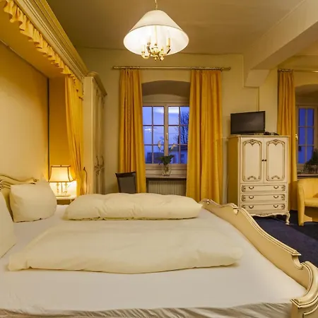 Hachenburger Brauerei Ausschank Zur Krone 3* Hachenburg